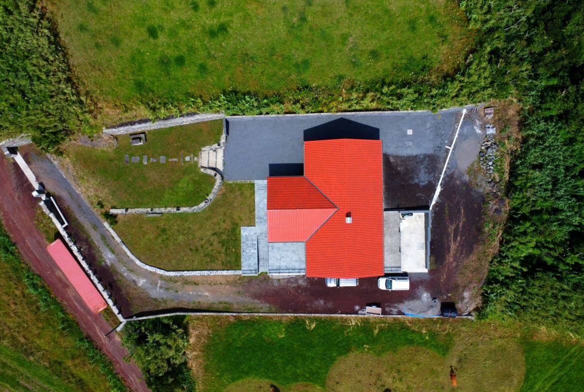 modern seaside house Faial