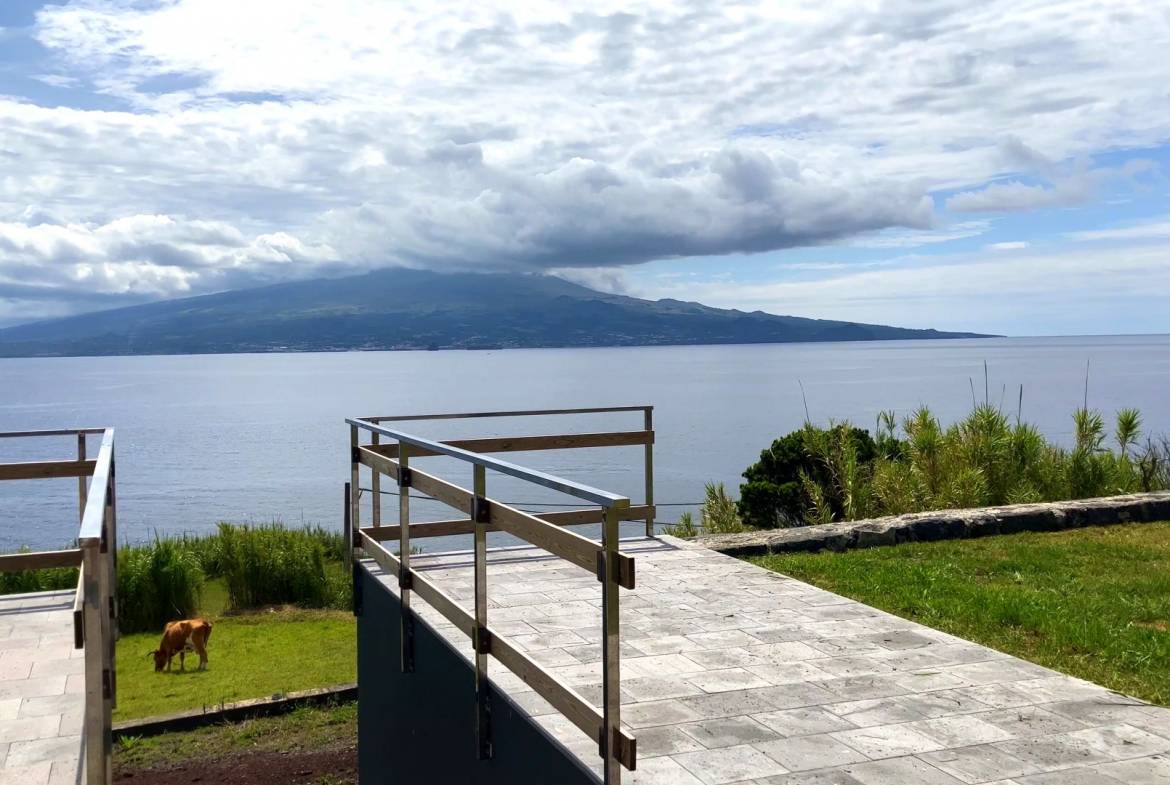modern seaside house Faial