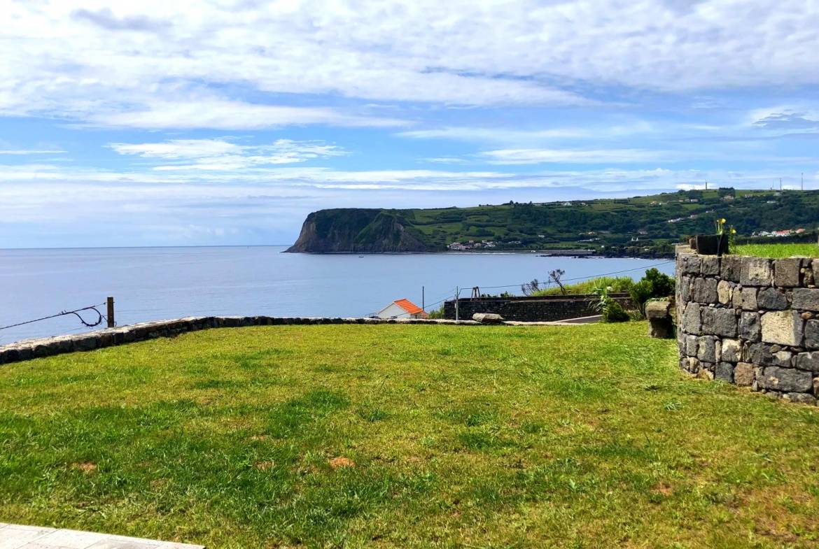 modern seaside house Faial