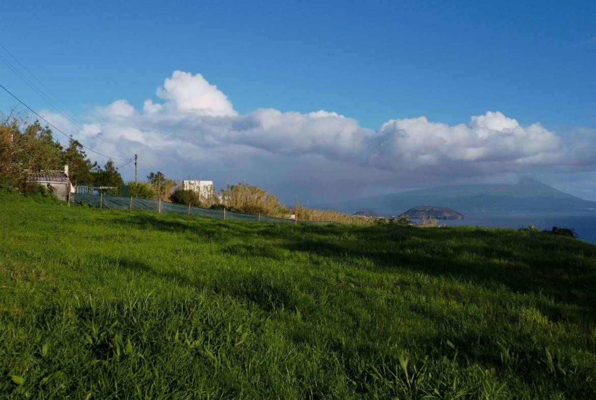 land ruin project faial